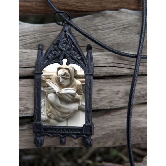Reading Gargoyle Pendant Stone Cathedral Gothic Archway Necklace Book - Picture 2 of 3